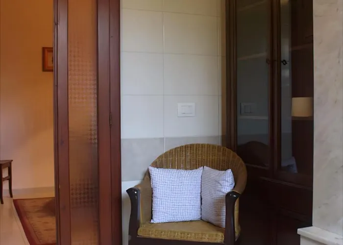 Indipendente Policlinico - モンセッラート